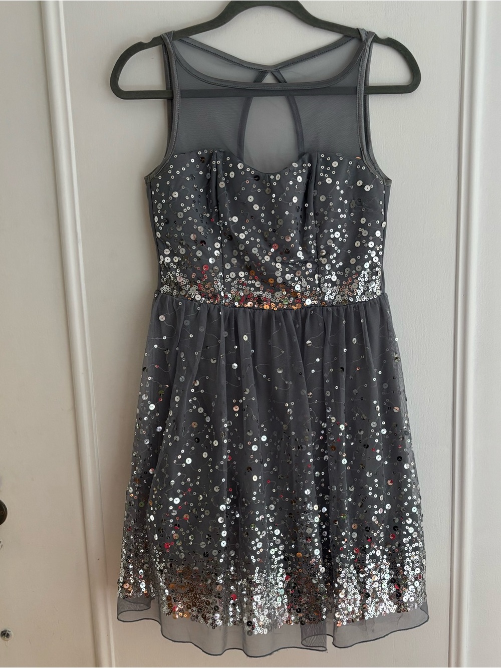 Women’s/Juniors Grey Sequin Party/Homecoming/Prom Dress